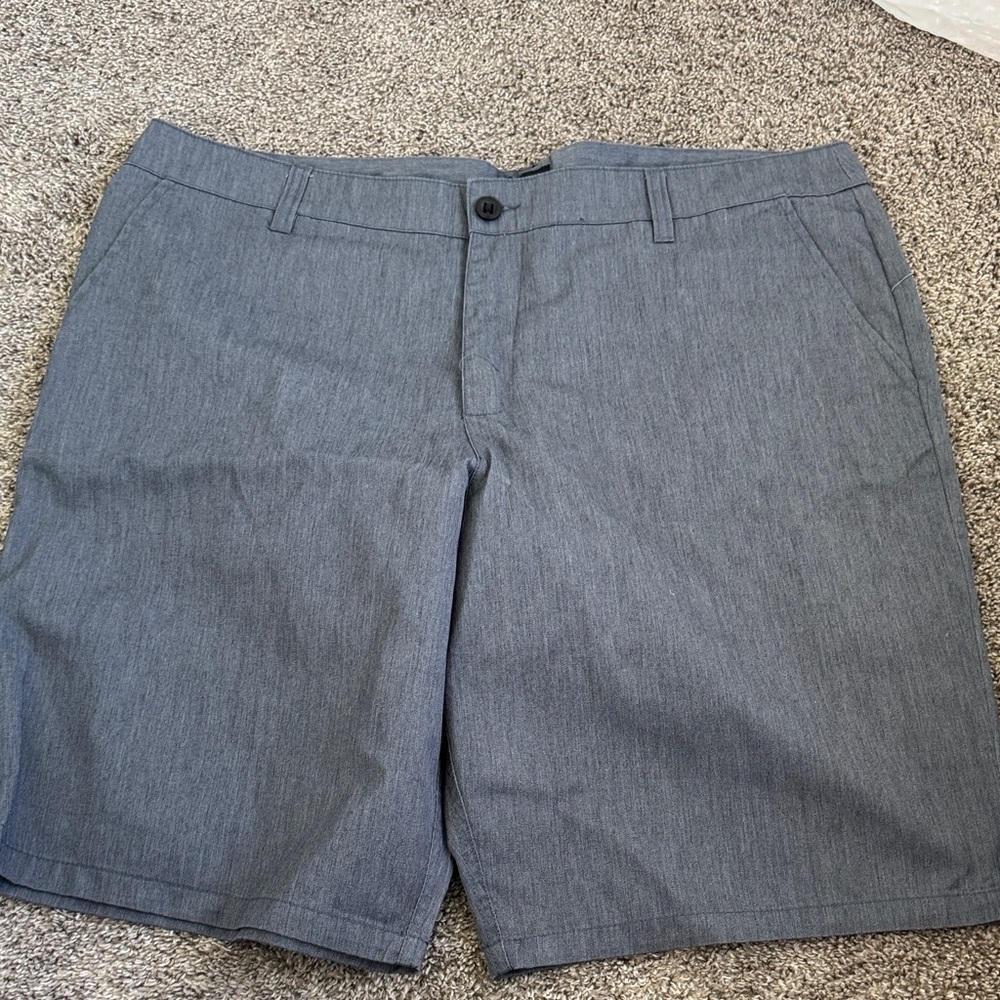 O'Neill Men's Charcoal Flat Front Shorts